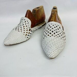 Sam Edelman Navya Braided Pointed toe mule flats white size 6.5